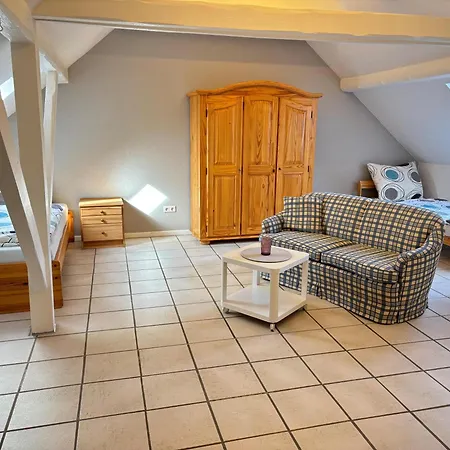 Apartment Buschhaus Whg 2 Krummhoern