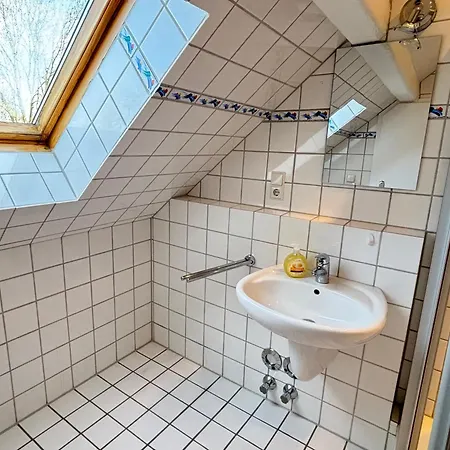 Buschhaus Whg 2 * Krummhoern